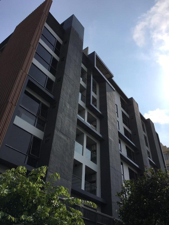 Voque Hotel & Serviced Residence Sukhumvit 51 Bangkok Ngoại thất bức ảnh