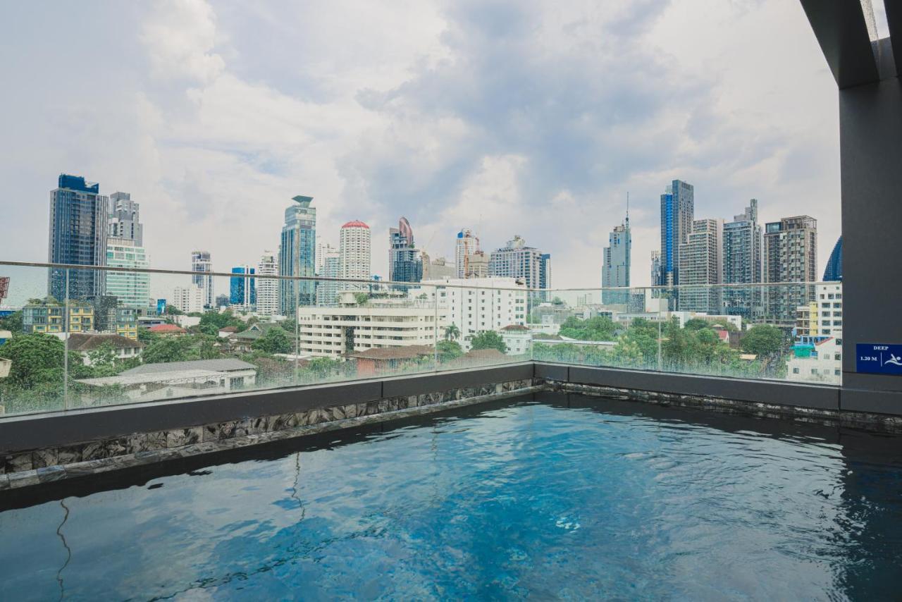 Voque Hotel & Serviced Residence Sukhumvit 51 Bangkok Ngoại thất bức ảnh